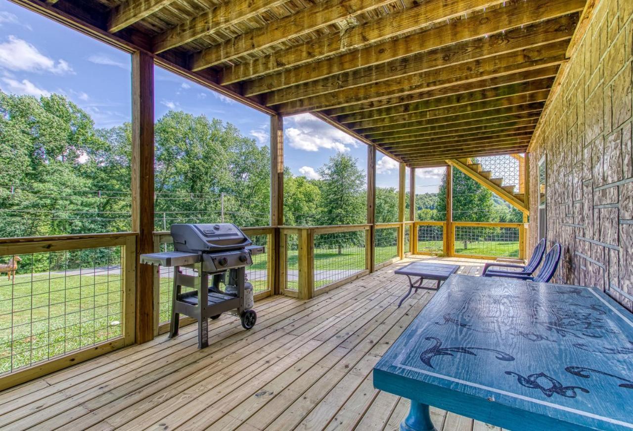 Fun & Games By Honeybearcabins 2Br/1Ba Sleeps 7 Sevierville Εξωτερικό φωτογραφία