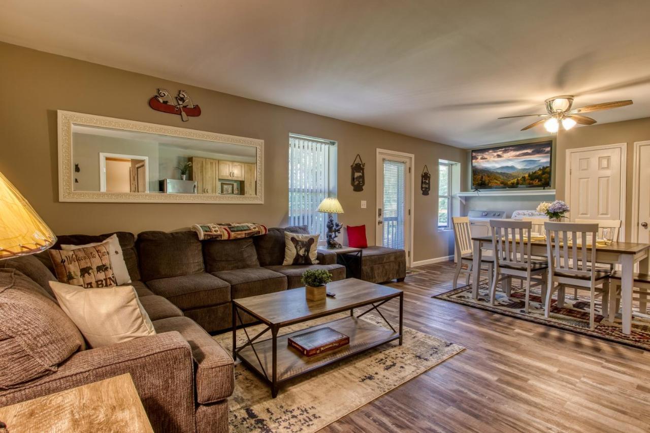 Fun & Games By Honeybearcabins 2Br/1Ba Sleeps 7 Sevierville Εξωτερικό φωτογραφία